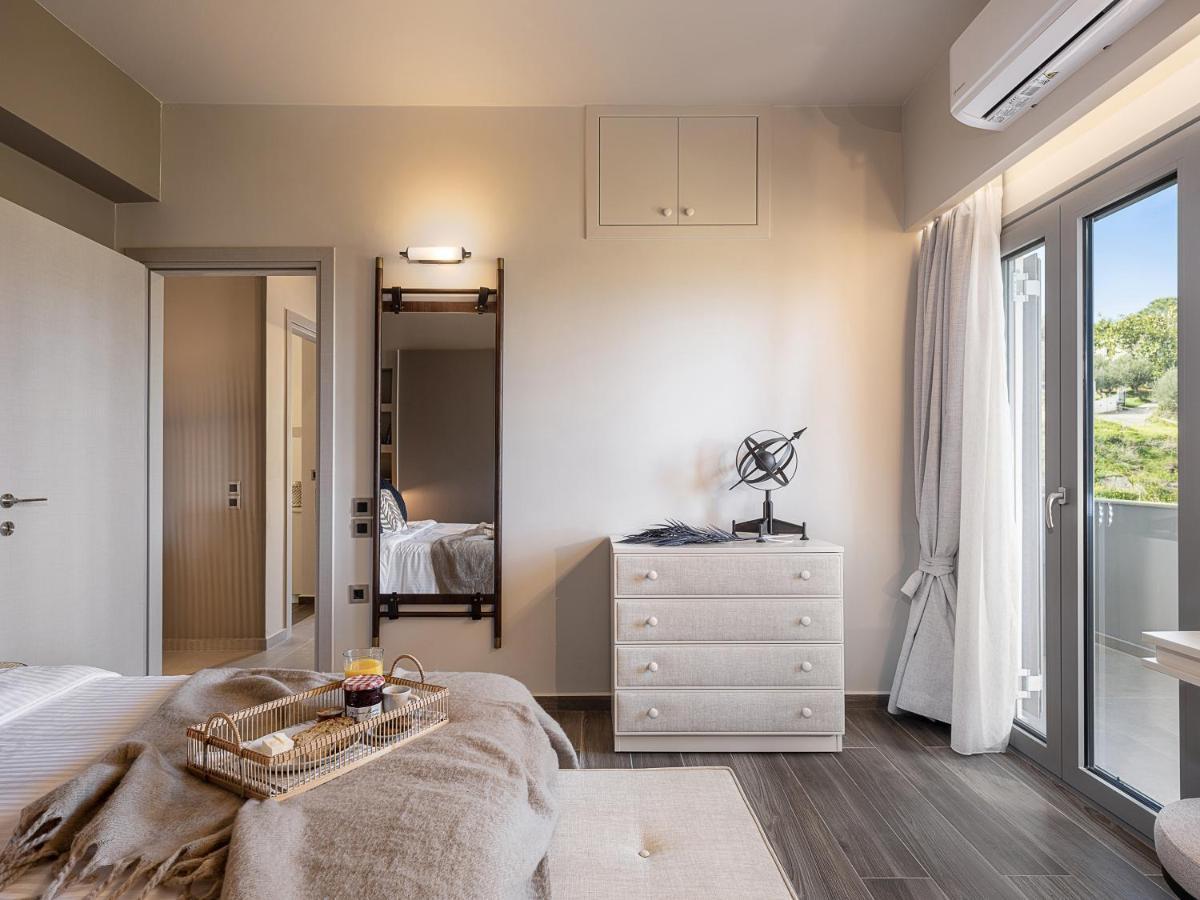Emmanuel'S Sea View Luxury Apartment 基萨莫斯 外观 照片